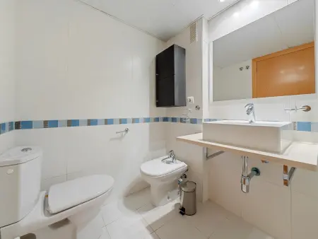 Charmant appartement, climatisation et parking - 5 pers. : photo 14