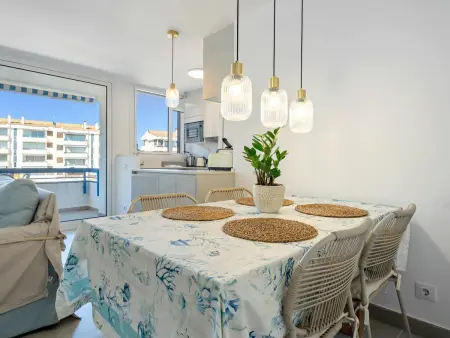 Appartement avec vue, climatisation et parking, Appartement 6 personnes à Torredembarra : photo 6