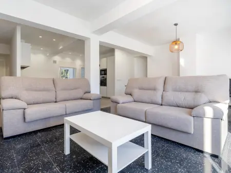 Appartement spacieux à 150m de la plage - 10 pers. : photo 5
