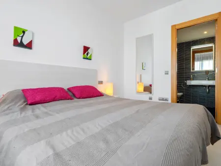 Appartement avec piscine et parking - 5 pers., Appartement 5 personnes à Torredembarra : photo 13