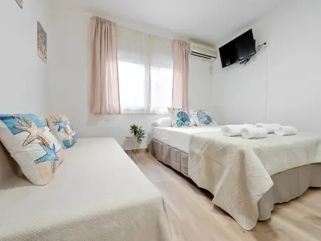 Loft lumineux de 30 m² au centre de Cambrils, à 300 m de la plage : photo 6