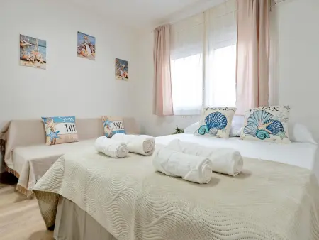 Loft lumineux de 30 m² au centre de Cambrils, à 300 m de la plage : photo 7