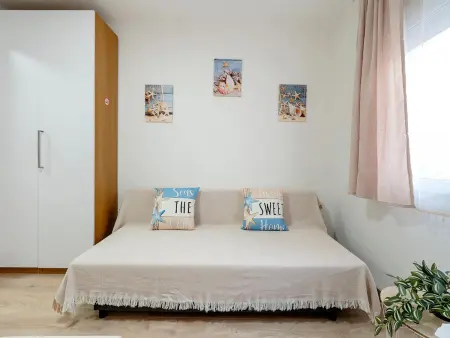 Loft lumineux de 30 m² au centre de Cambrils, à 300 m de la plage : photo 10