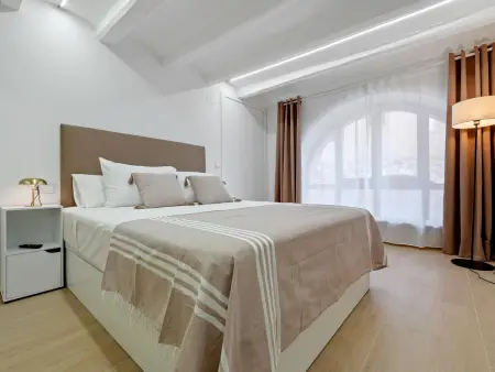 Loft cosy avec vue sur la Plaça Major à Montblanc : photo 2