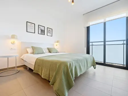 Appartement avec clim, parking et WiFi - 7 pers. : photo 14