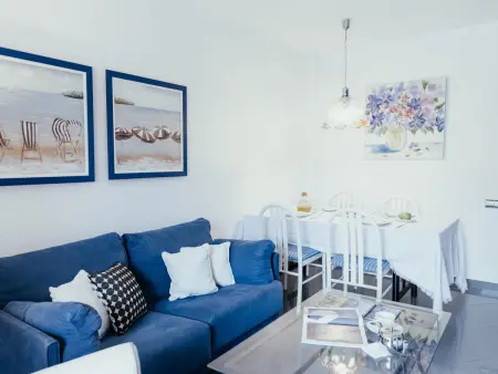 Appartement rénové, piscine et parking - 4 pers. : photo 2