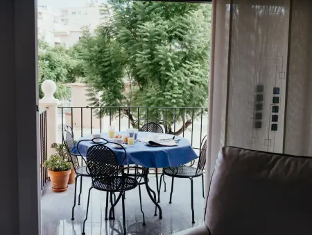 Appartement rénové, piscine et parking - 4 pers. : photo 5