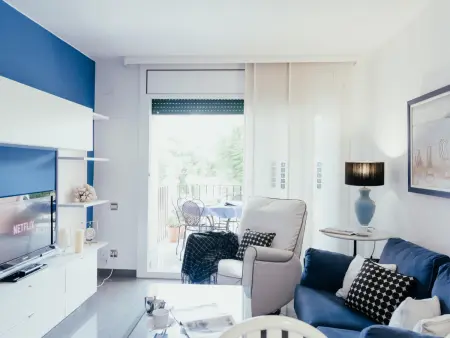 Appartement rénové, piscine et parking - 4 pers. : photo 12