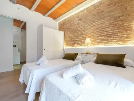 Duplex historique, animaux admis - Montblanc, Appartement 6 personnes à Montblanc : photo 14