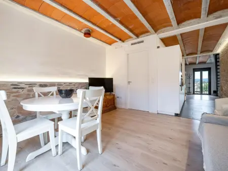 Appartement historique, animaux admis - 6 pers., Appartement 6 personnes à Montblanc : photo 3