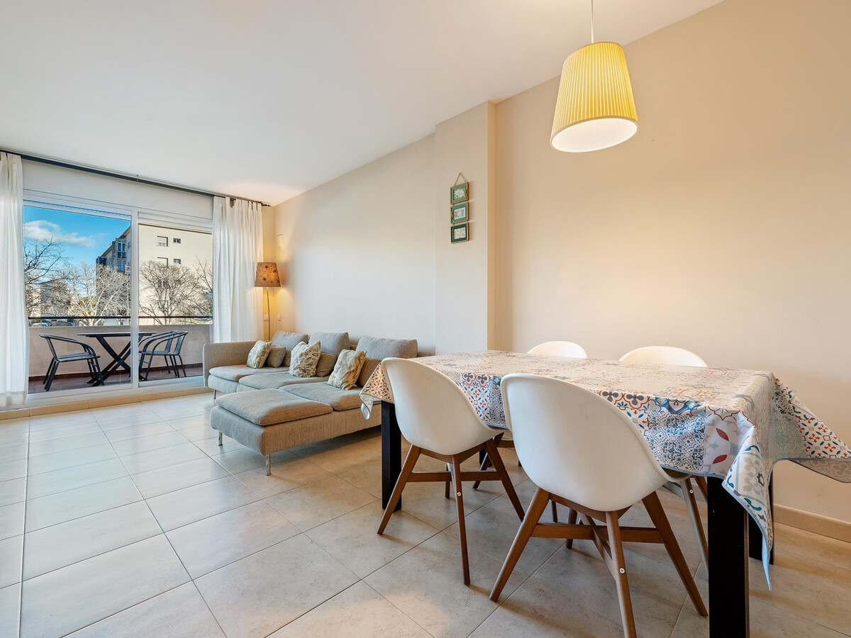 Appartement spacieux avec parking, clim - 4 pers. - Photo 2
