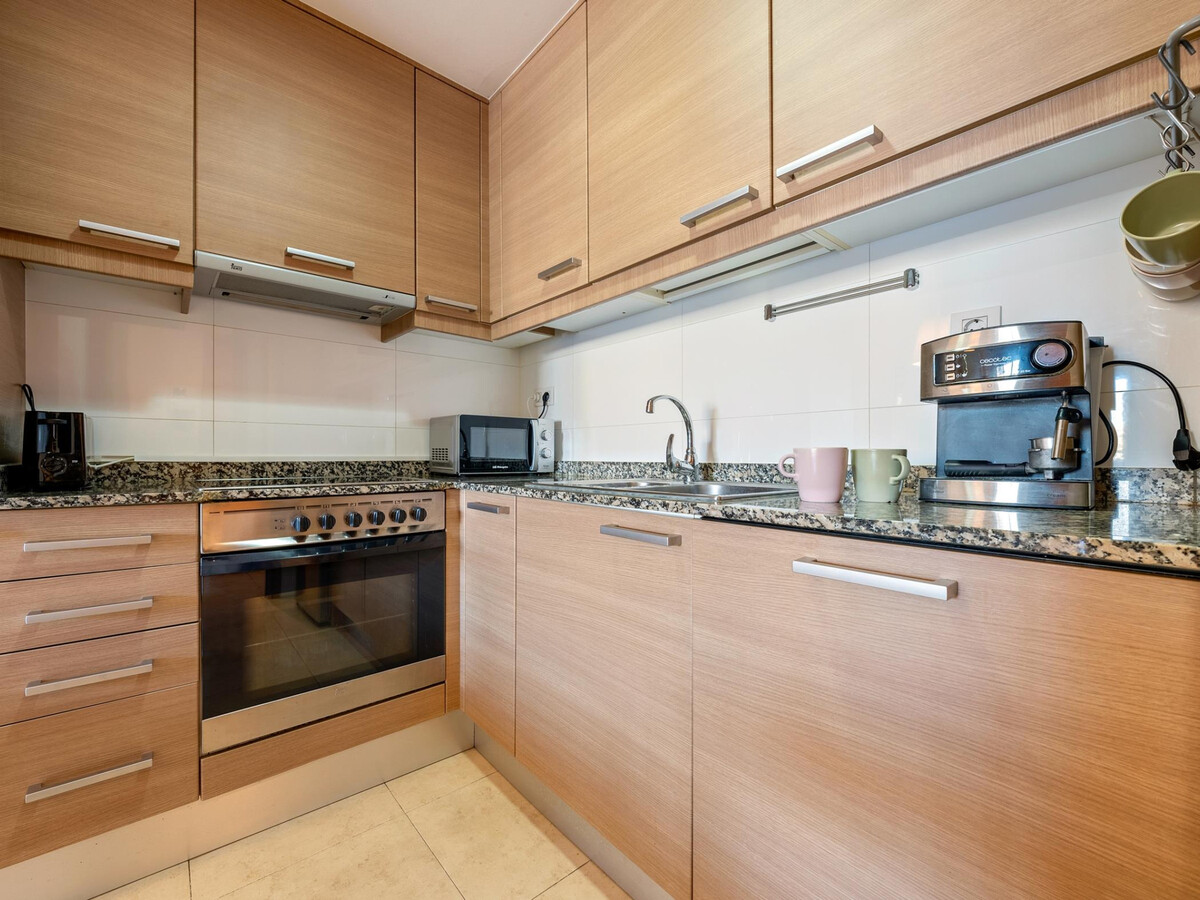 Appartement spacieux avec parking, clim - 4 pers. - Photo 8