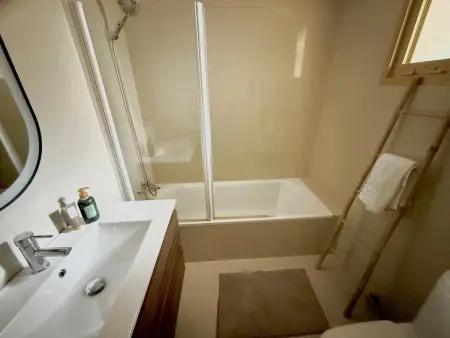 Appartement calme avec clim et piscines - 6 pers. : photo 14