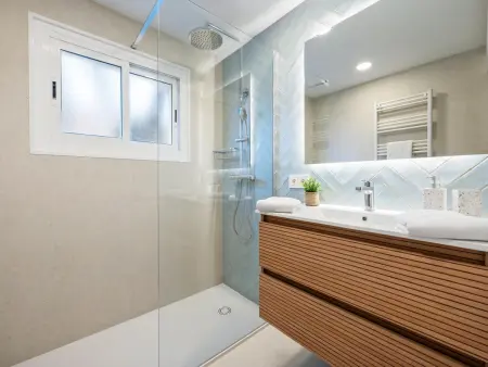 Appartement 2 chambres à Salou, vue sur rue calme, 6 pers. : photo 16