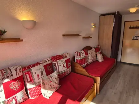 Appartement, animaux OK, parking - vue montagne, Appartement 4 personnes à Plagne Soleil : photo 2