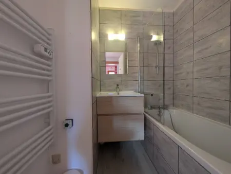 Appartement, animaux OK, parking - vue montagne, Appartement 4 personnes à Plagne Soleil : photo 9
