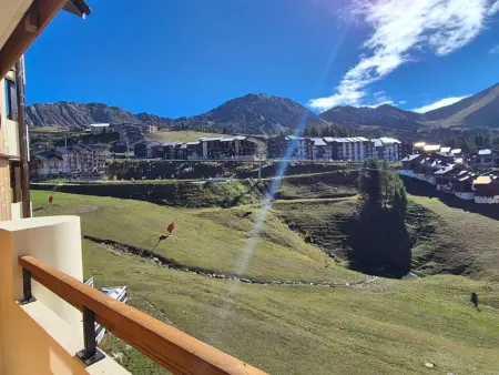 Appartement, animaux OK, parking - vue montagne, Appartement 4 personnes à Plagne Soleil : photo 12