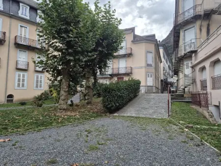 T2 avec balcon en hyper-centre de Cauterets, 4 personnes : photo 15