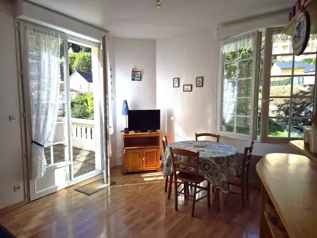 Appartement vue montagne, terrasse - 4 pers., Appartement 4 personnes à Cauterets : photo 4