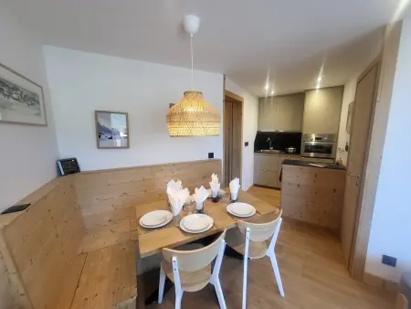 Appartement confortable, parking proche des pistes : photo 1