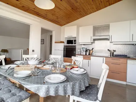 Duplex 3 chambres avec 2 balcons aux pieds des pistes, Les Menuires : photo 4