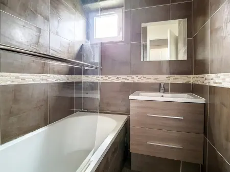 Duplex 3 chambres avec 2 balcons aux pieds des pistes, Les Menuires : photo 9