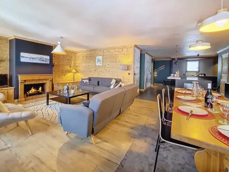 Triplex Spacieux au Pied des Pistes avec Balcons : photo 2
