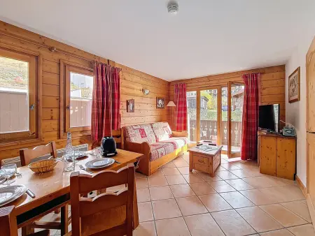 Appartement spacieux avec balcon et parking, proche des pistes - 6 personnes : photo 1
