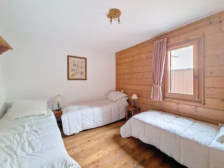 Appartement spacieux avec balcon et parking, proche des pistes - 6 personnes : photo 11
