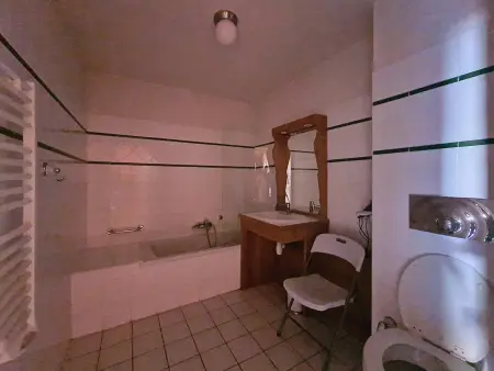 Appartement spacieux avec balcon et parking, proche des pistes - 6 personnes : photo 12