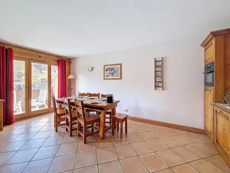 Appartement spacieux aux Menuires - Accès piscine inclus : photo 3
