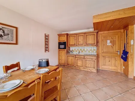 Appartement spacieux aux Menuires - Accès piscine inclus : photo 4