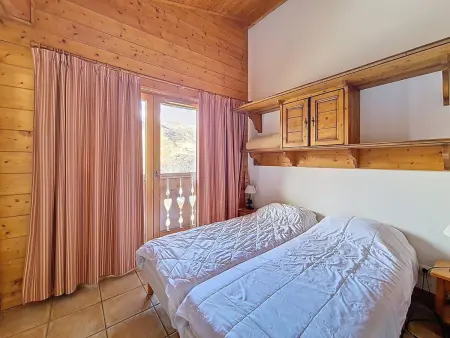 Appartement spacieux aux Menuires - Accès piscine inclus : photo 8