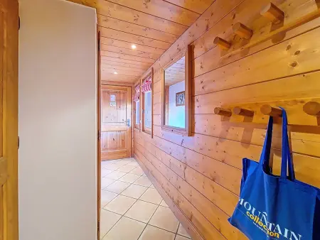 Appartement spacieux avec balcon et parking, proche des pistes : photo 12