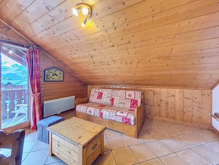 Appartement mansardé skis aux pieds aux Menuires, balcon et piscine : photo 3