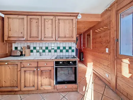 Appartement spacieux avec balcon, proche des pistes : photo 7
