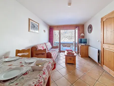Appartement 2 pièces avec terrasse, pistes à 100 m, Les Menuires : photo 1