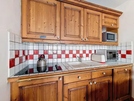 Appartement 2 pièces avec terrasse, pistes à 100 m, Les Menuires : photo 6