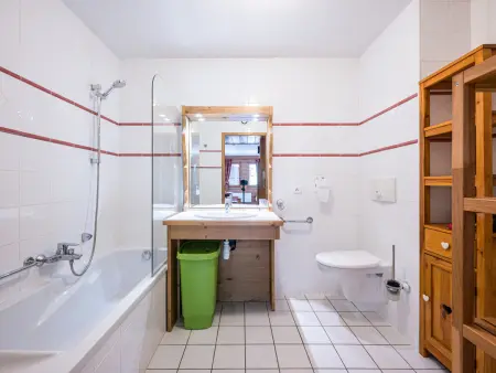 Appartement 6 pers. avec balcon sud, pistes à 100 m, Les Menuires : photo 7