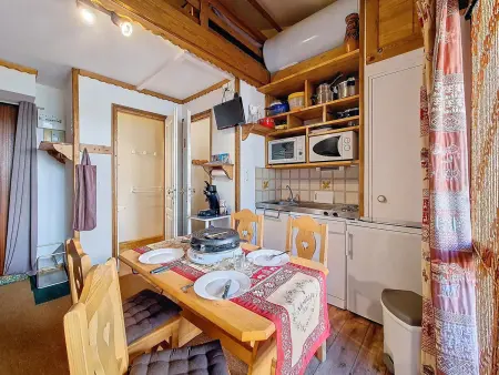 Studio confortable proche des pistes - 2 pers., Appartement 2 personnes à Les Menuires : photo 2