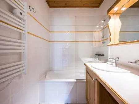 Appartement spacieux près des pistes - 6 pers., Appartement 6 personnes à Les Menuires : photo 12