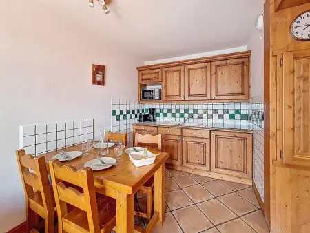 Appartement spacieux avec terrasse - 4 pers., Appartement 4 personnes à Les Menuires : photo 2