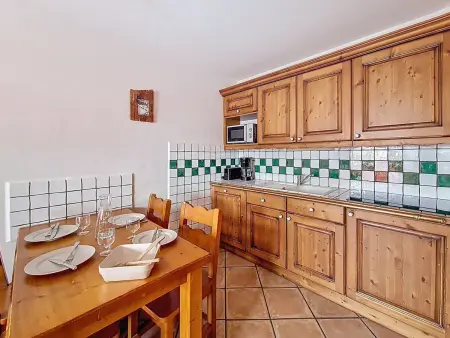Appartement spacieux avec terrasse - 4 pers., Appartement 4 personnes à Les Menuires : photo 3