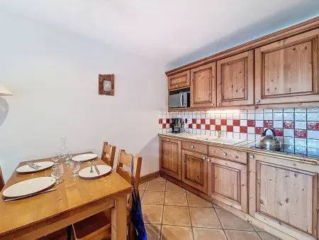 Appartement spacieux avec terrasse - 4 pers., Appartement 4 personnes à Les Menuires : photo 2