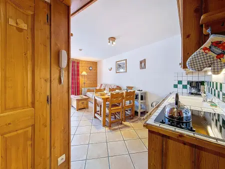 Appartement proche des pistes, balcon - 6 pers., Appartement 4 personnes à Les Menuires : photo 3