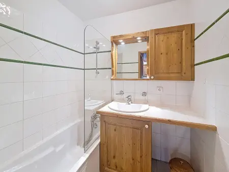 Appartement 2 pièces avec balcon aux Menuires, pistes à 100 m : photo 8