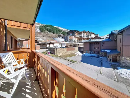 Appartement 2 pièces avec balcon aux Menuires, pistes à 100 m : photo 10