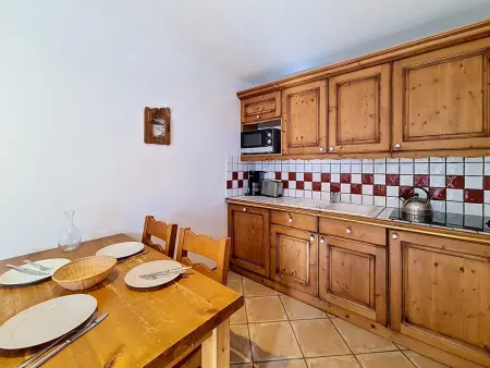 Appartement lumineux proche des pistes, Appartement 4 personnes à Les Menuires : photo 4