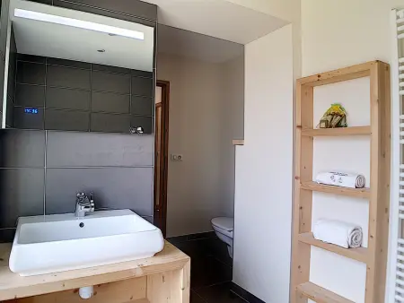 Appartement 7 pièces 143 m² aux Menuires, pistes à 101 m : photo 13