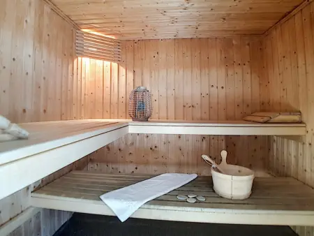 Appartement 7 pièces 143 m² aux Menuires, pistes à 101 m : photo 18